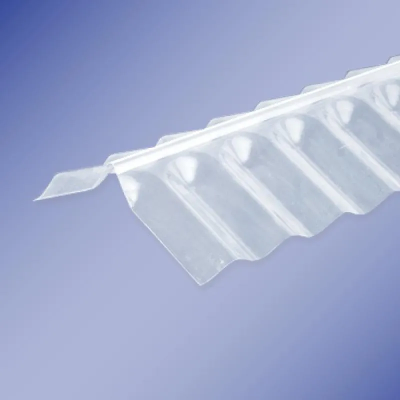 Firstabdeckung aus PVC in klar für Lichtplatten im Profil 76/18 Sinus Firstabdeckung aus PVC in klar für Lichtplatten im Profil 76/18 Sinus